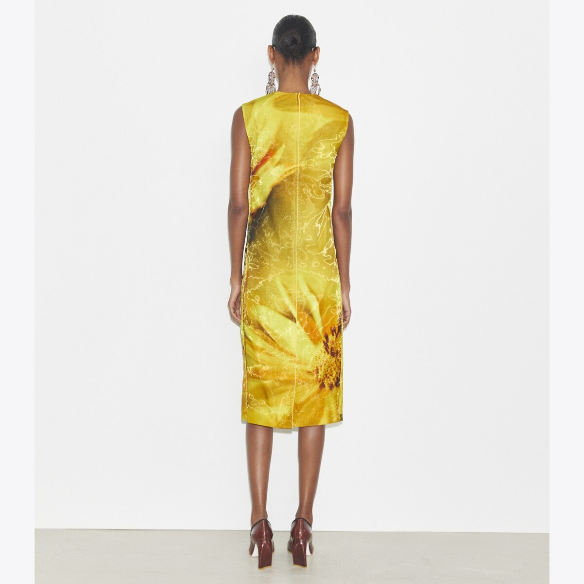 printed-organza-dress-on-model