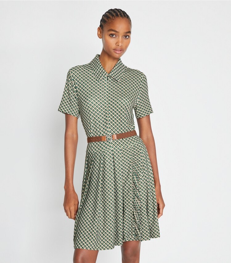 Tory Sport designer dresses Printed Pleated Zip-Front Golf Dress in Mocha Chip Tiled Geo on model detail