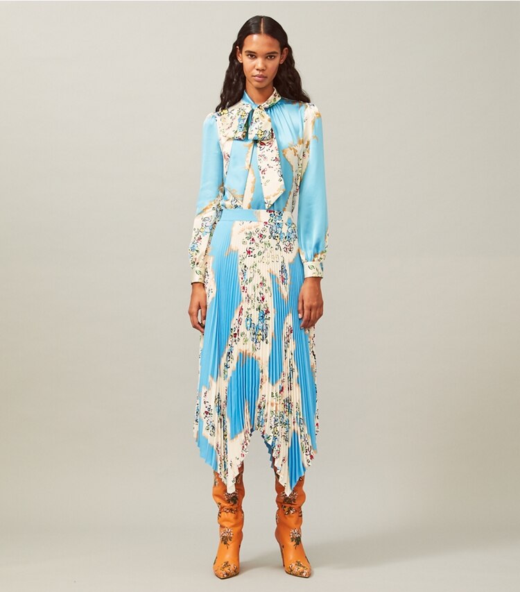Tory Burch designer tops Printed Satin Bow Blouse in Porcelain Floral on model front