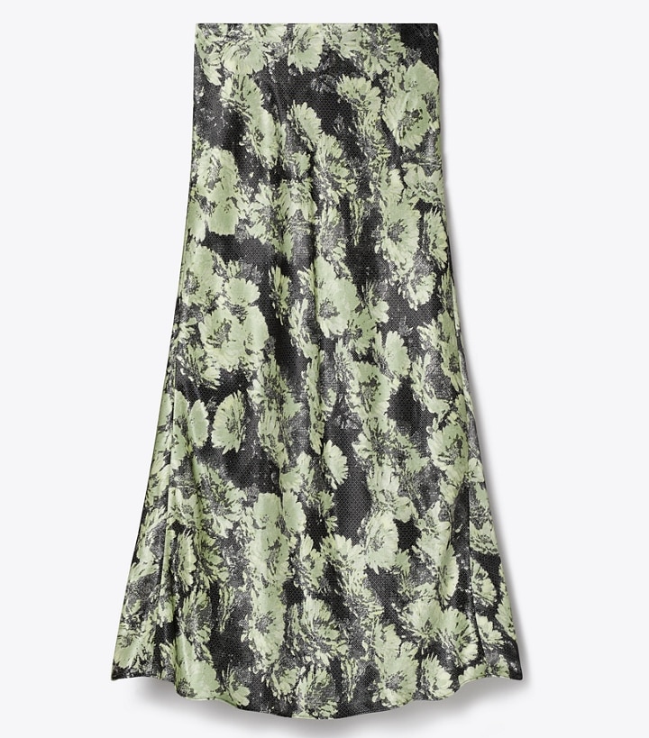 https://s7.toryburch.com/is/image/ToryBurch/style/printed-satin-skirt.TB_165457_300_SLFRO.pdp-720x819.jpg