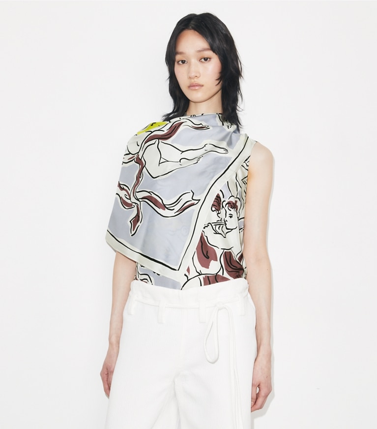 Tory Burch designer tops Printed Silk Cape Top in Lilac Cherubs on model detail