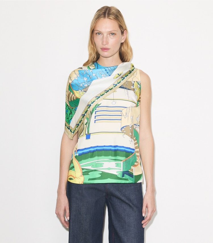 Tory Burch designer tops Printed Silk Cape Top in Green Pool on model detail
