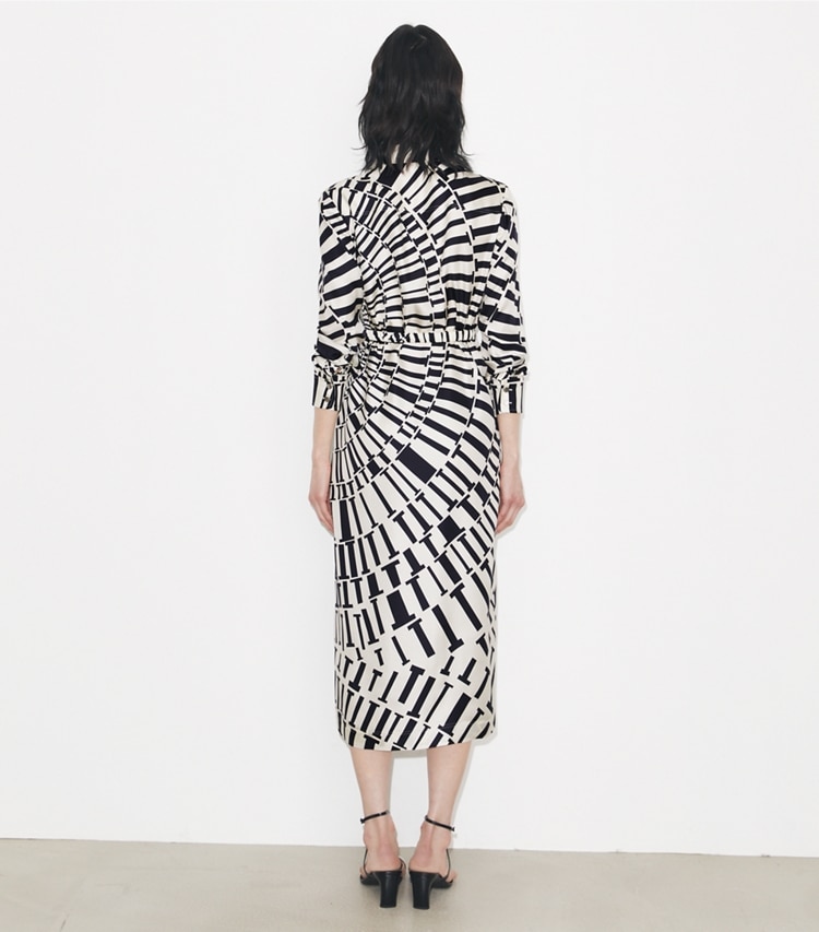 Tory Burch designer dresses Printed Silk Shirtdress in Medium Navy Circle T on model back