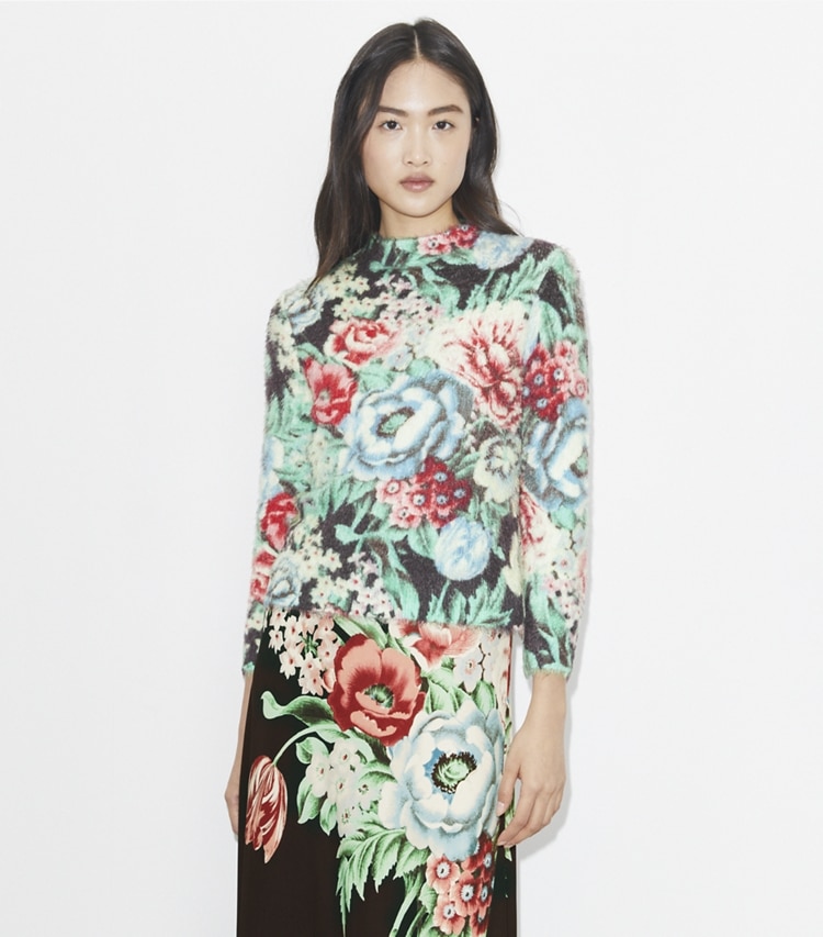 Tory Burch designer sweaters Printed Sweater in GreggioWhite/Chair Floral Allover- A on model detail