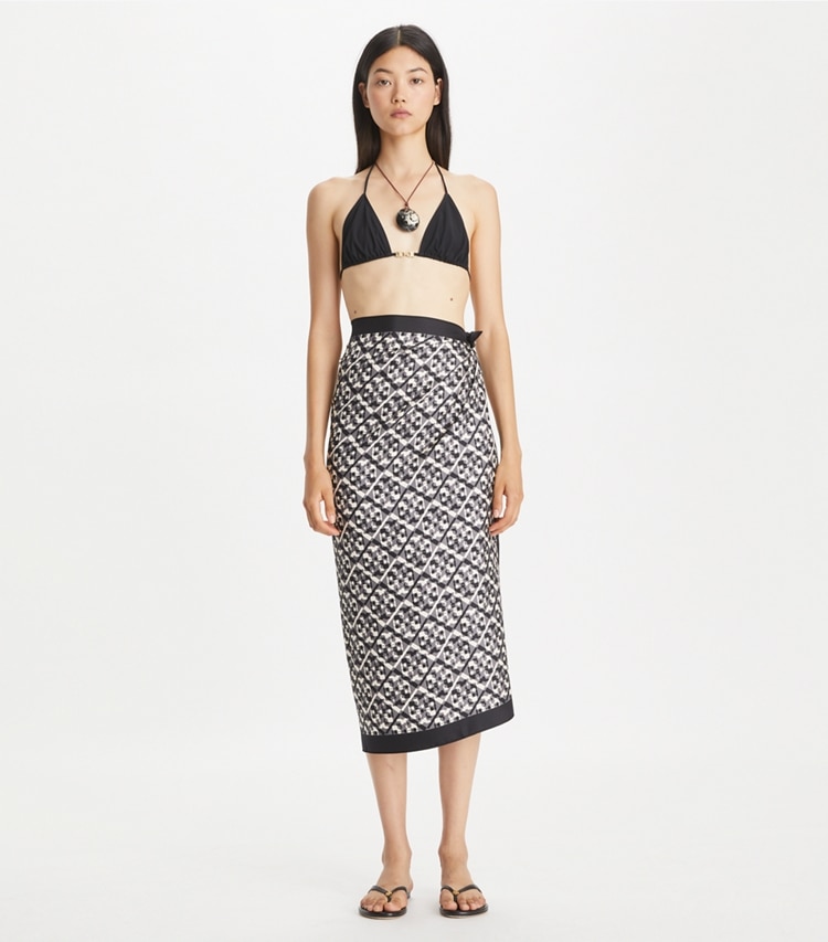 Tory Burch designer scarves Prismatic T Monogram Silk Square Scarf in Prismatic T Monogram Black accessory on model