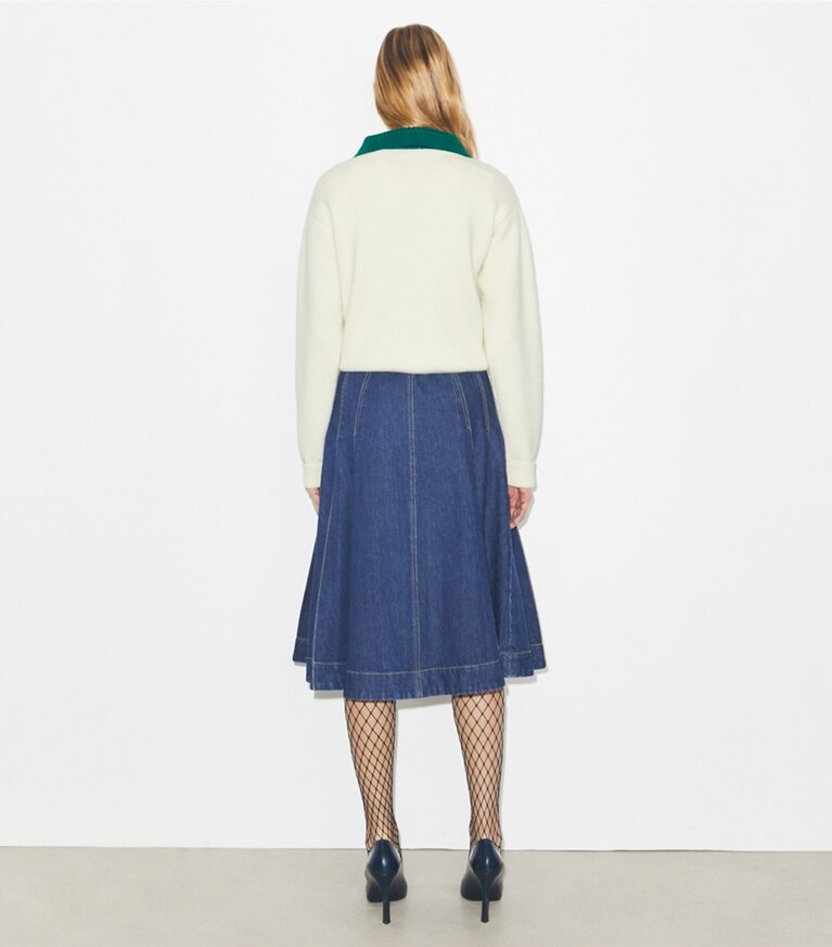 Tory Burch designer sweaters Pull en laine in White / Emerald on model back