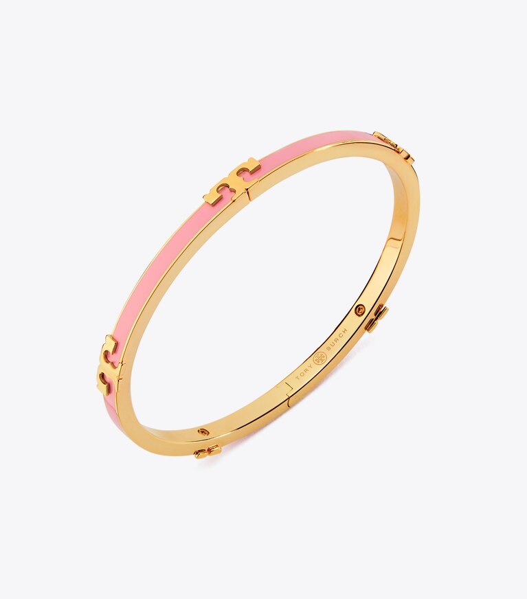 Tory Burch diseñador pulseras Pulsera apilable esmaltada Serif-T en Tory Gold/Pink City detalle