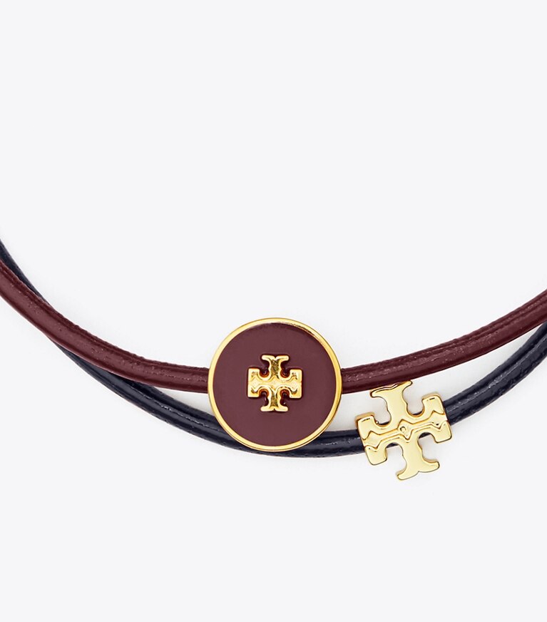Tory Burch diseñador pulseras Pulsera deslizante Kira de esmalte en Tory Gold / Divine Burgundy / Tory Navy detalle