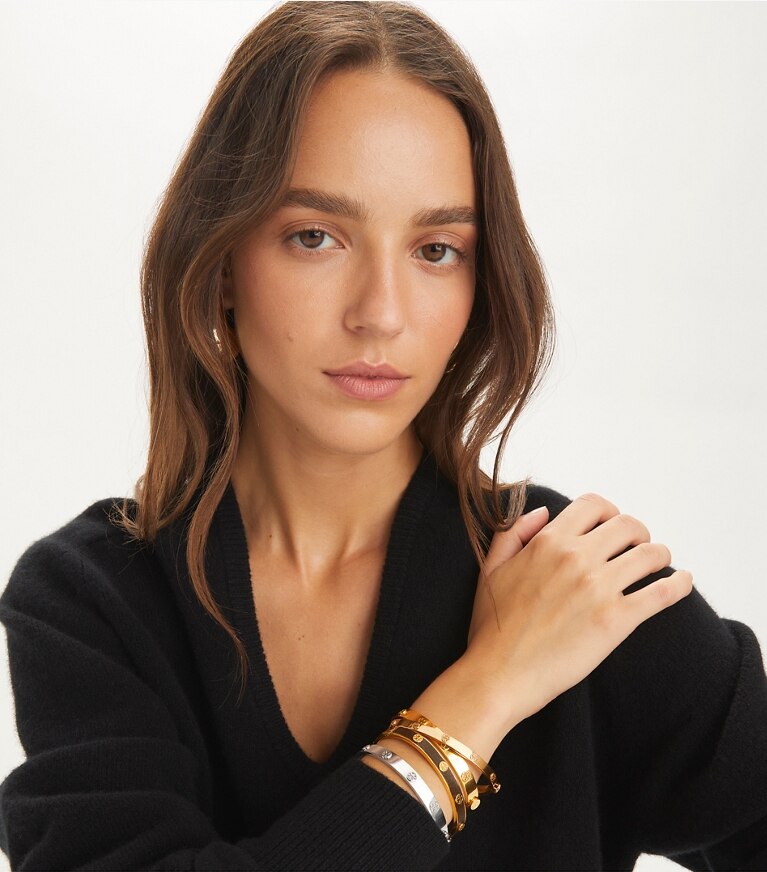 Tory Burch diseñador pulseras Pulsera fina con bisagra Icon en Tory Silver estudio