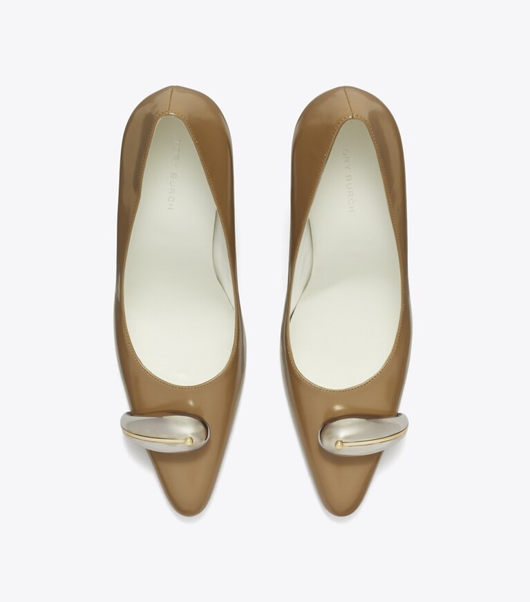 Tory Burch designer heels Pumps mit Piercing-Detail in SOFT ACORN / SILVER angle