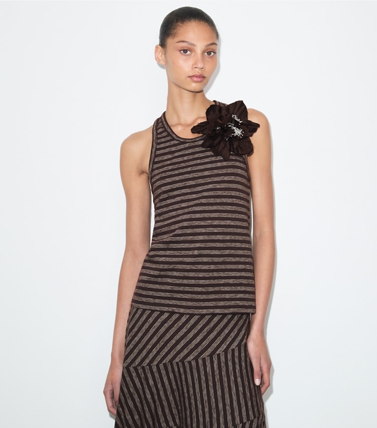 Tory Burch designer oberteile Racerback-Tanktop in Brown / Navy / White Stripe on model detail
