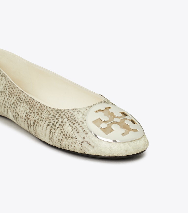 Tory Burch designer flats Reva Ballet in LIZARD SNAKESKIN / SILVER detail