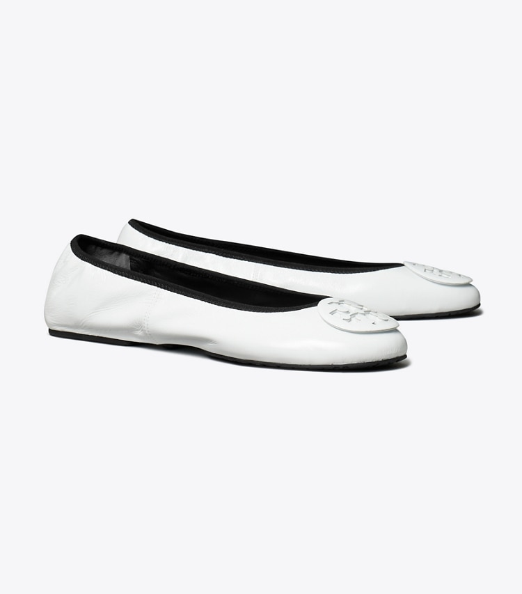 Tory Burch designer フラット リーヴァ トラベル バレエ in OPTIC WHITE / OPTIC WHITE angle