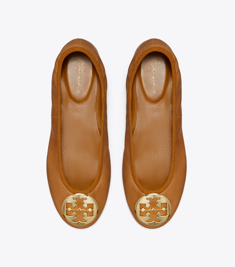Tory Burch designer flats Reva Travel Ballet in PECAN PRALINE angle