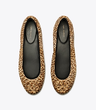 Tory Burch designer flats Reva Travel Ballet in LEOPARD MULTI / LEOPARD MULTI overhead