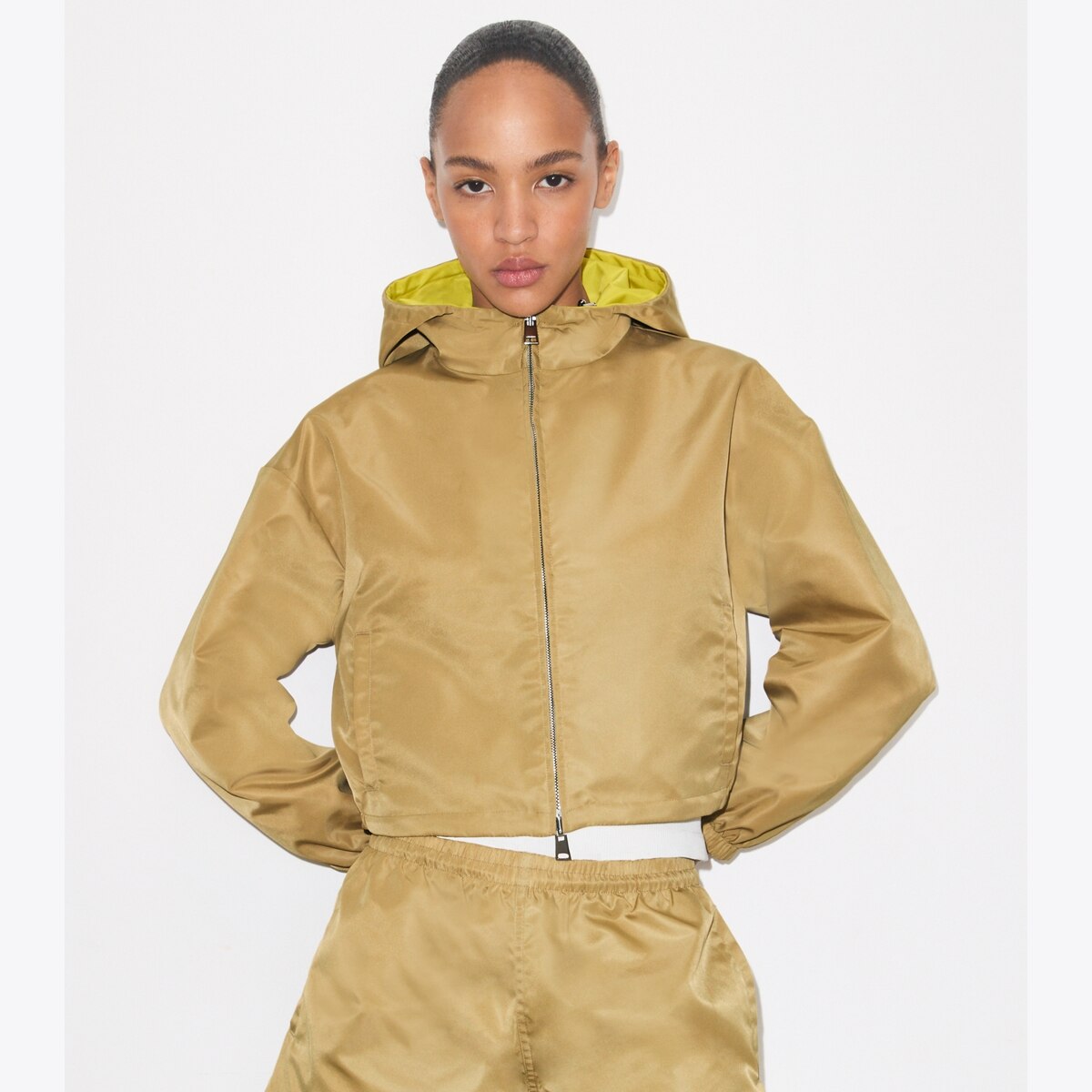 REVERSIBLE CROPPED NYLON JACKET - thumbnail 2