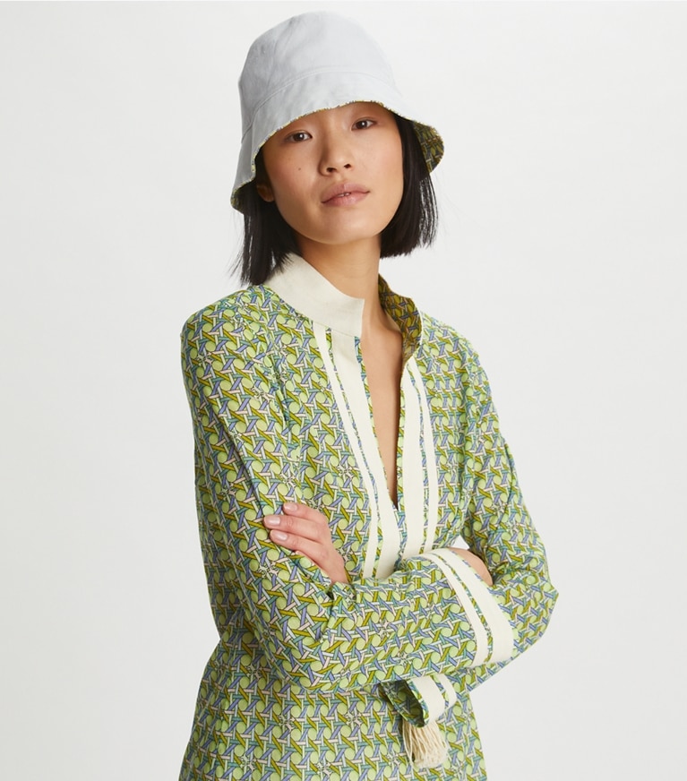 Tory Burch designer hats Reversible Short-Brim Basket-Weave Bucket Hat  in Multi front