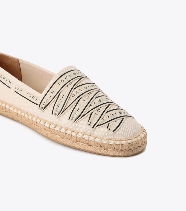 Tory Burch designer エスパドリーユ リボン エスパドリーユ in New Ivory / New Ivory / Perfect Black ディテール