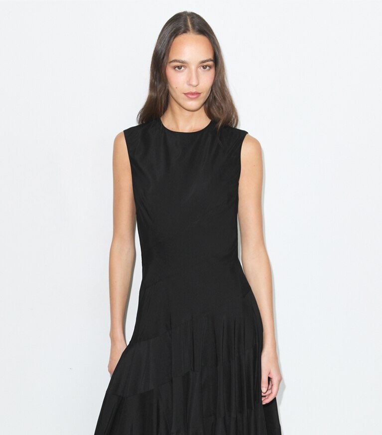 Tory Burch designer robes Robe évasée en coton et soie dans Black détail sur modèle