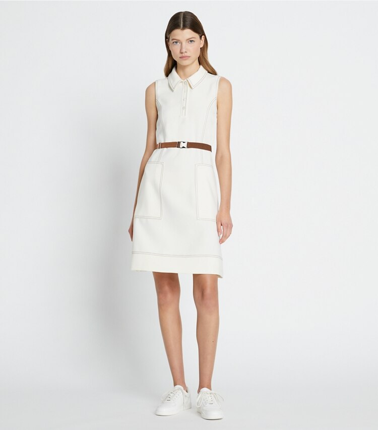 Tory Burch designer robes Robe de golf à surpiqûres in NEW IVORY sur mannequin, devant