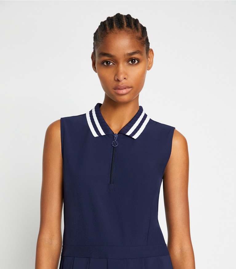 Tory Sport designer robes Robe de golf plissée in Tory Navy front