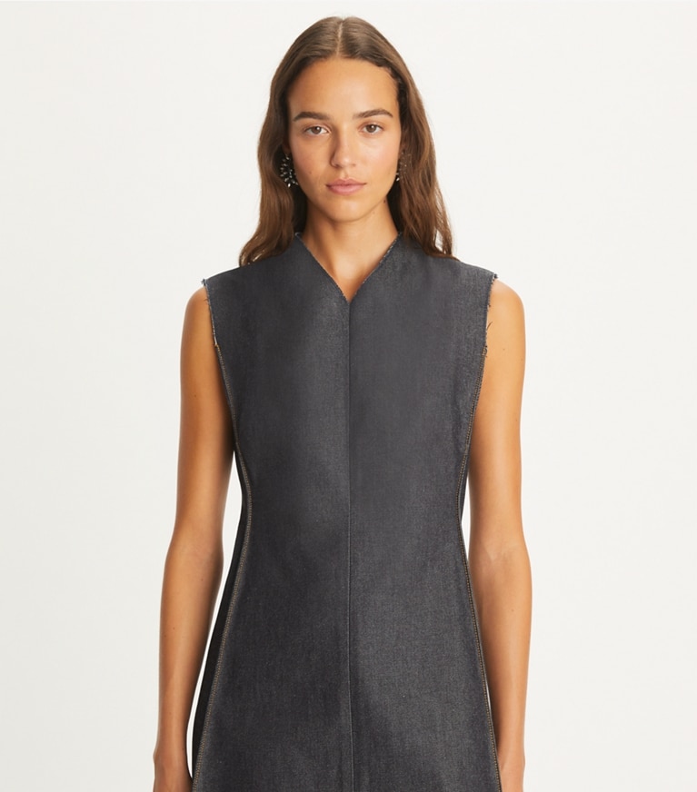 Tory Burch designer robes Robe en denim in Unwashed TBD Raw Indigo Denim front