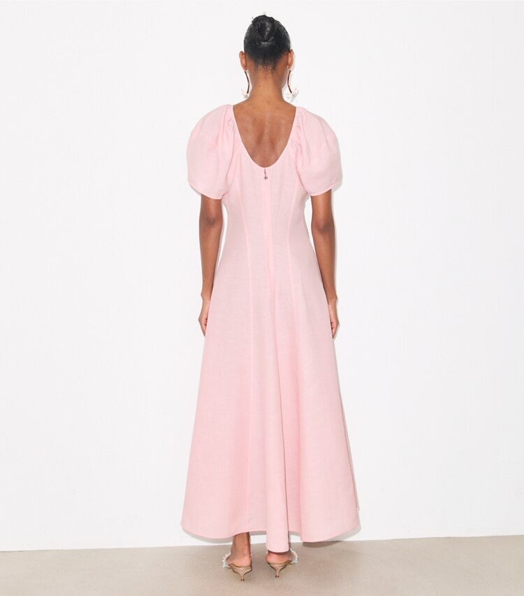 Tory Burch designer robes Robe en lin à manches ballon dans Light Pink sur modèle, de dos