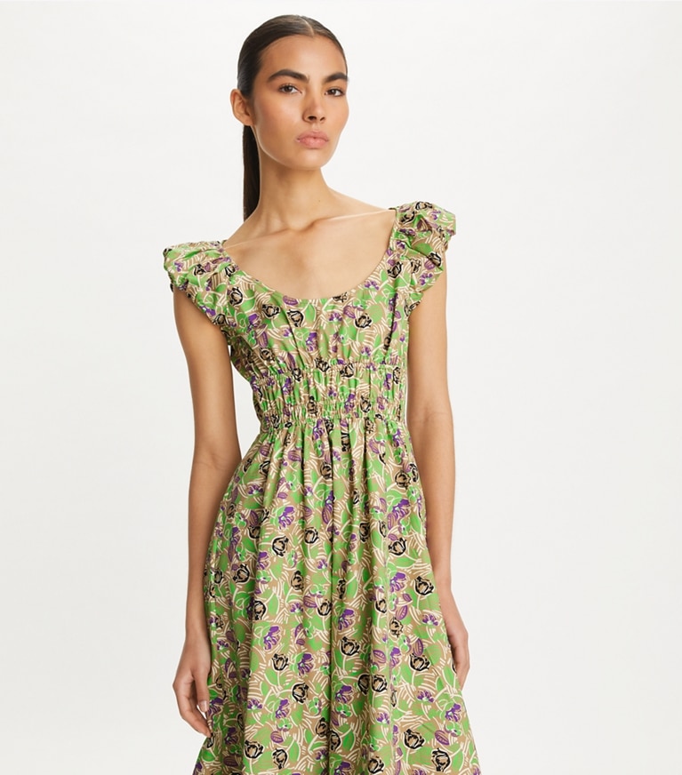 Tory Burch designer robes Robe en popeline de coton imprimé in Green Scribble Floral on model detail