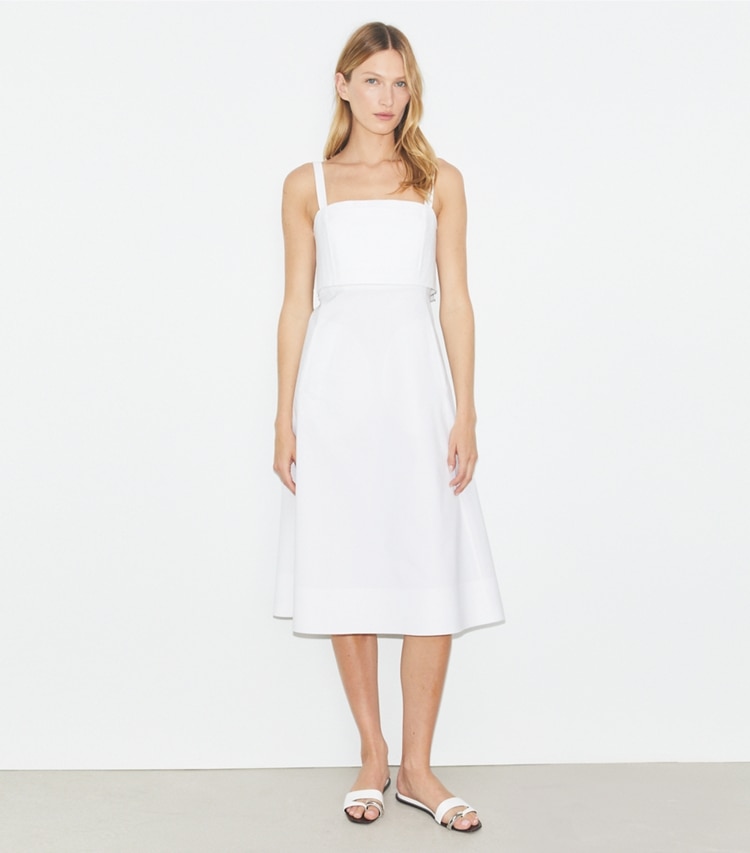 Tory Burch designer robes Robe en popeline in White sur mannequin, devant