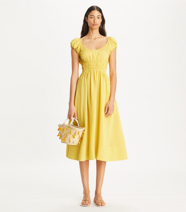 Tory Burch designer robes Robe en soie et viscose in Yellow Stripe sur mannequin, devant