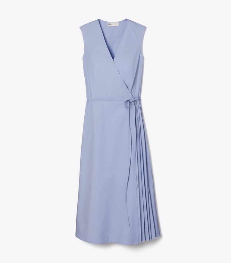 Tory Burch designer robes Robe portefeuille en coton plissée dans Pale Blue de face