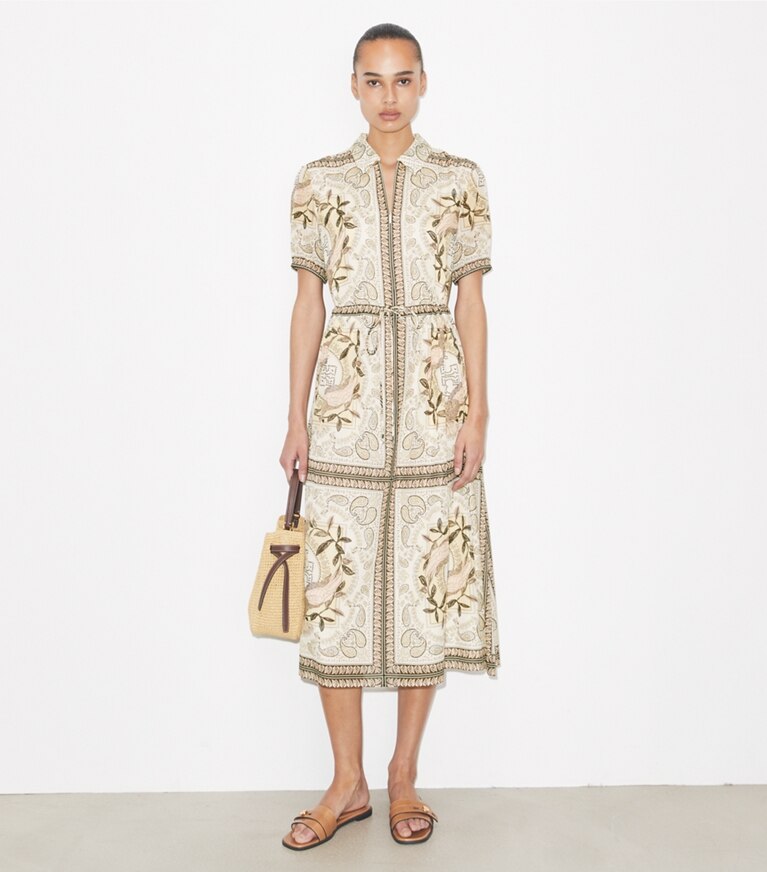 Tory Burch designer paréos Robe zippée cintrée en coton in Pink Cockatoo sur mannequin, devant