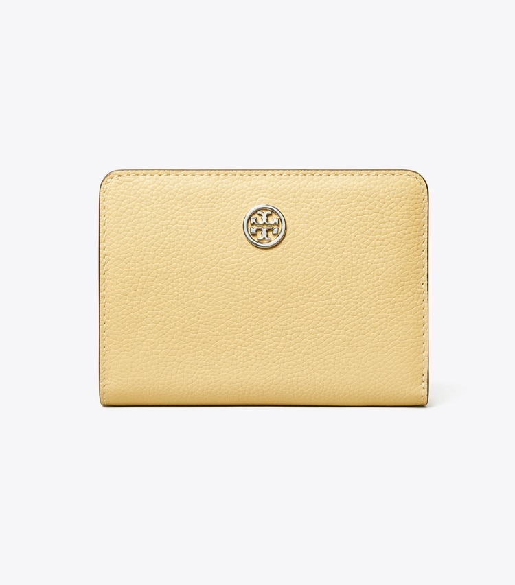 Tory Burch designer 財布 ロビンソン ペブルド バイフォールド ウォレット in Praline front