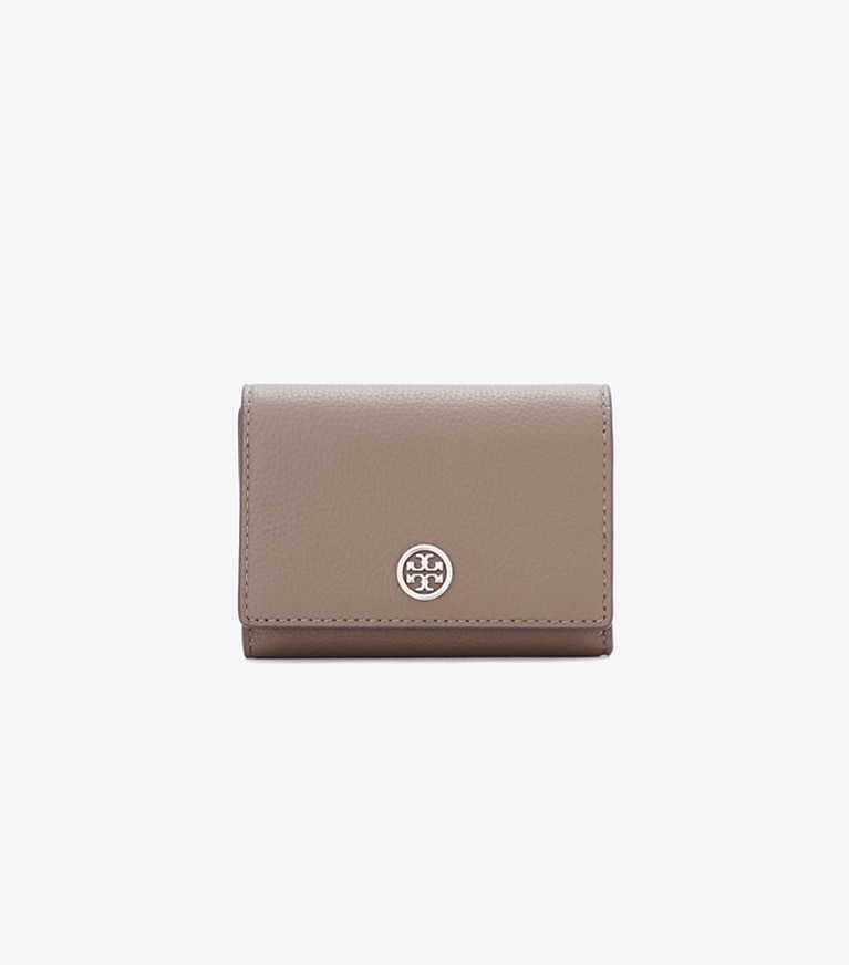 Tory Burch designer カードケース ロビンソン ペブルド カードケース in Wild Mushroom angle