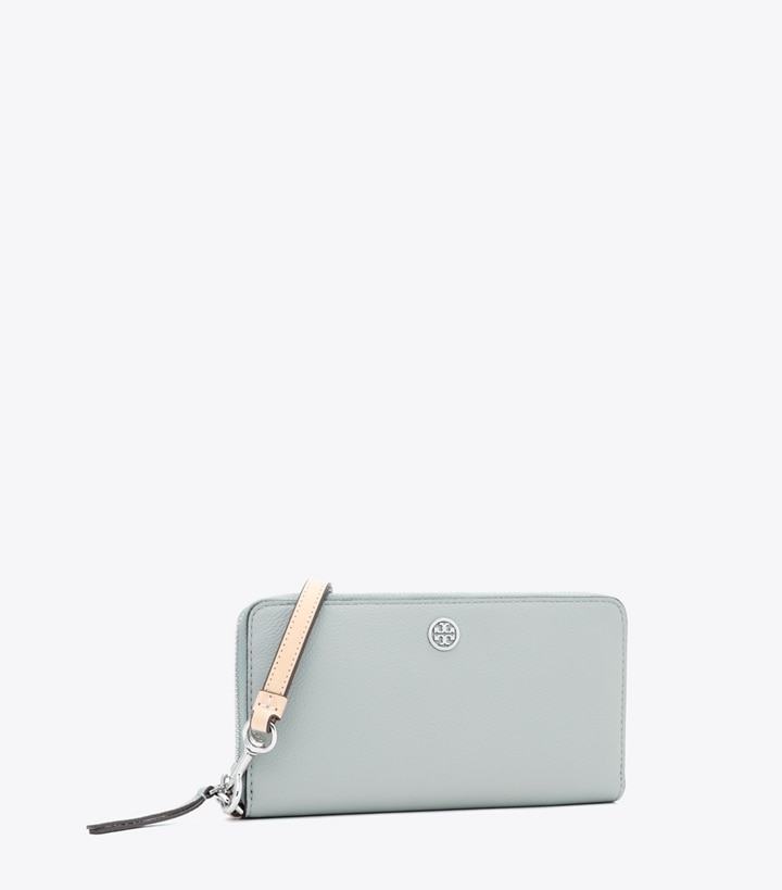 Tory Burch designer 財布 ロビンソン ペブルド ジップ コンチネンタル ウォレット in Light Granite angle