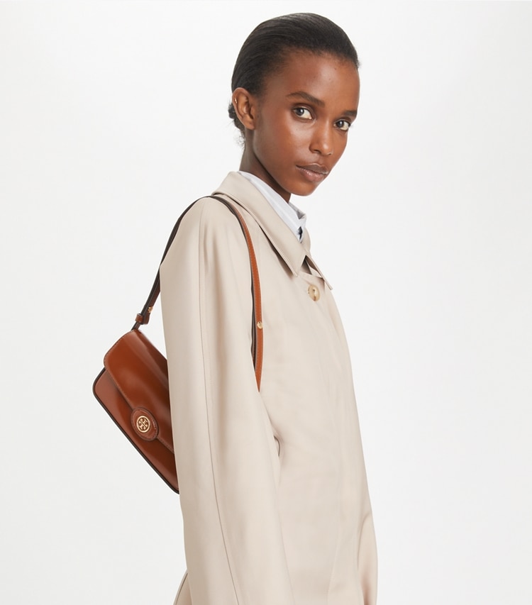Tory Burch designer shoulder bags Robinson Spazzolato Rectangular Shoulder Bag in DARK SIENNA accessory on model