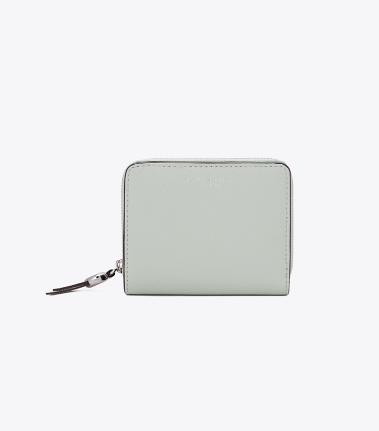 Tory Burch designer 財布 ロミー バイフォールド ウォレット in Light Green front