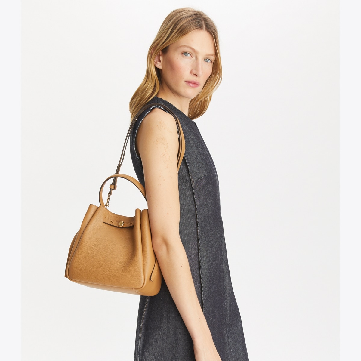 Romy Bucket Bag: Women's Handbags | Crossbody Bags | Tory