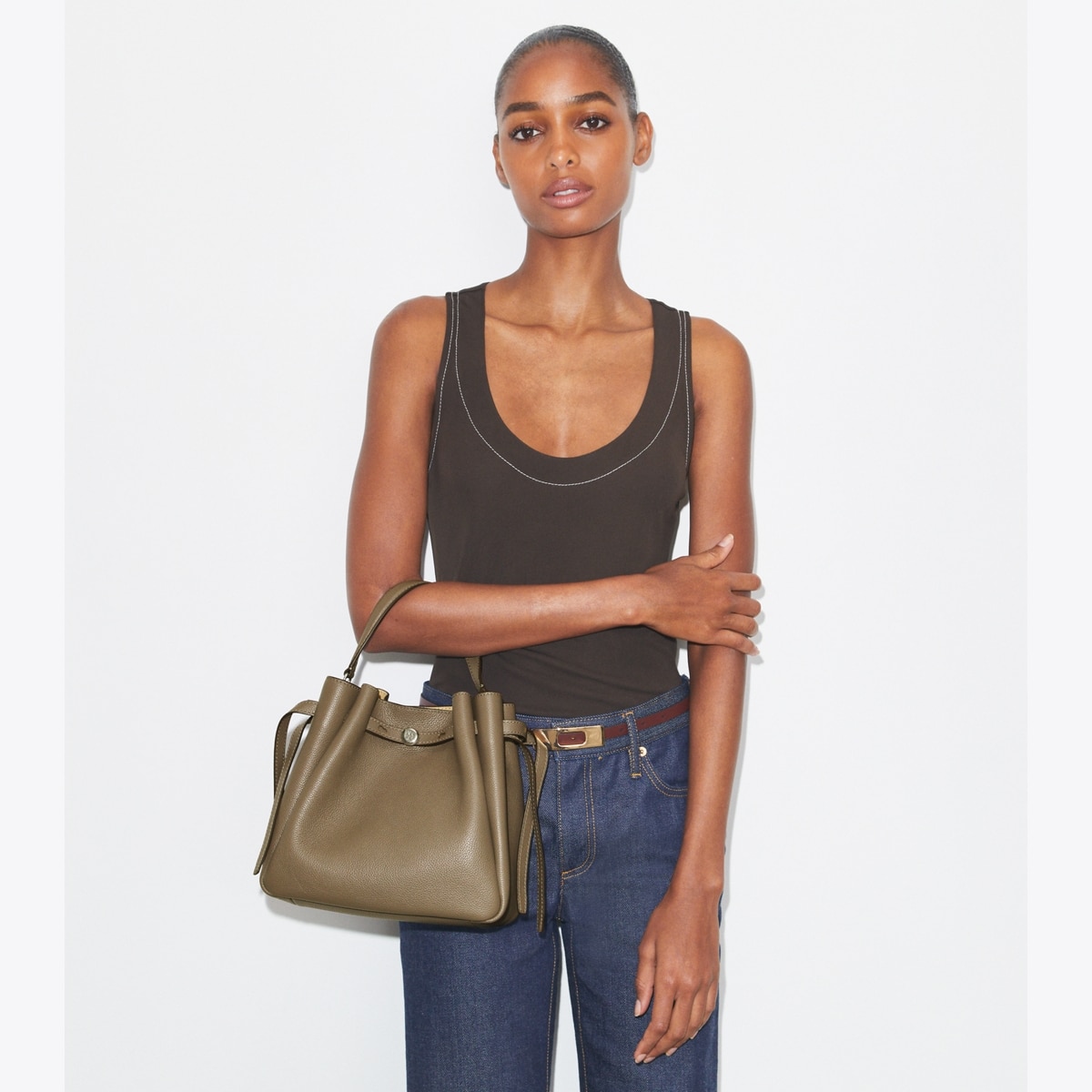 Romy Bucket Bag: Women's Designer Crossbody Bags | Tory Burch