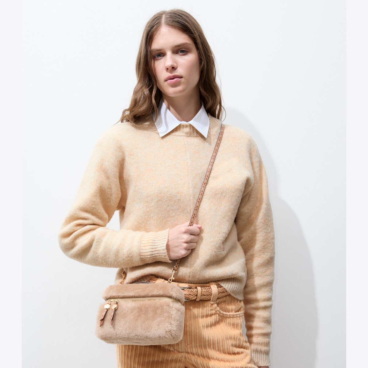 ROMY SHEARLING SLIM TOP HANDLE BAG - thumbnail 2