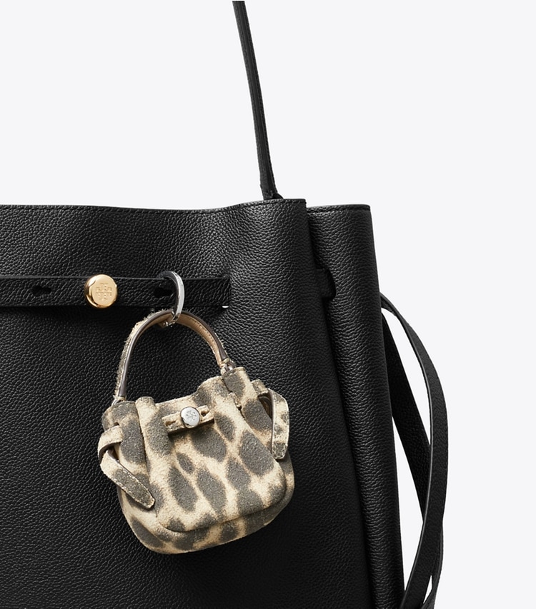 Tory Burch designer バッグチャーム＆キーリング ロミー バケットバッグ チャーム in Cheetah Spots ディテール