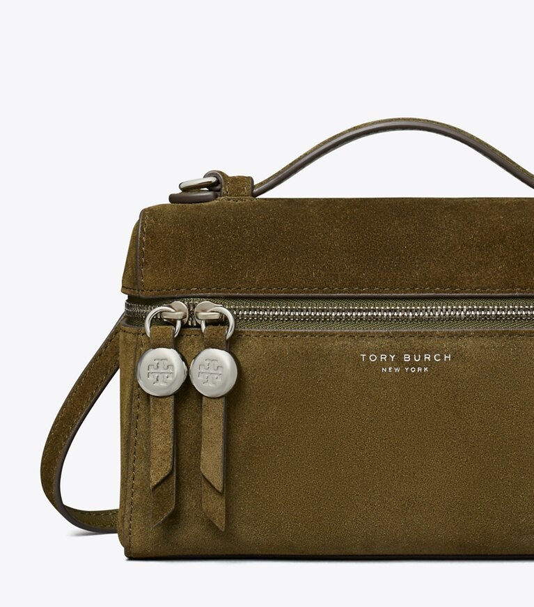 Tory Burch diseñador bolsos bandolera Romy Suede Slim con asa superior en Dark Olive detalle