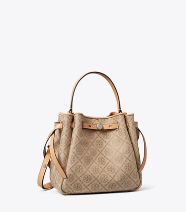 Tory Burch designer クロスボディバッグ ロミー Tモノグラム バケットバッグ in Flax angle