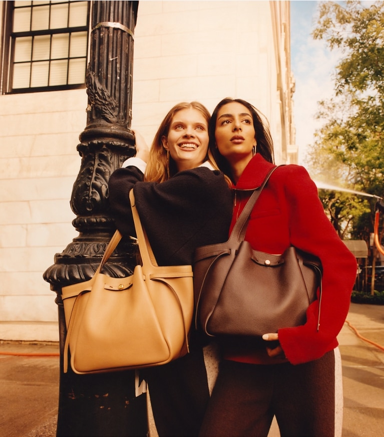 Tory Burch designer トートバッグ ロミー トートバッグ in Tiramisu campaign