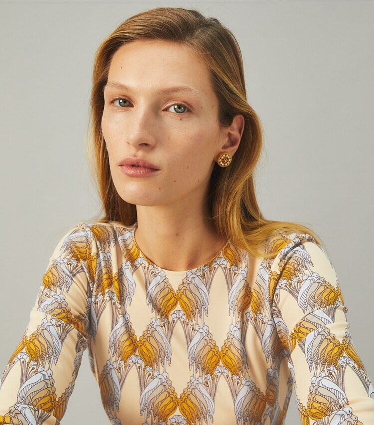 Tory Burch designer earrings Roxanne Small Button Earring in Rolled Gold / Yellow Multi / Pearl accessory on model