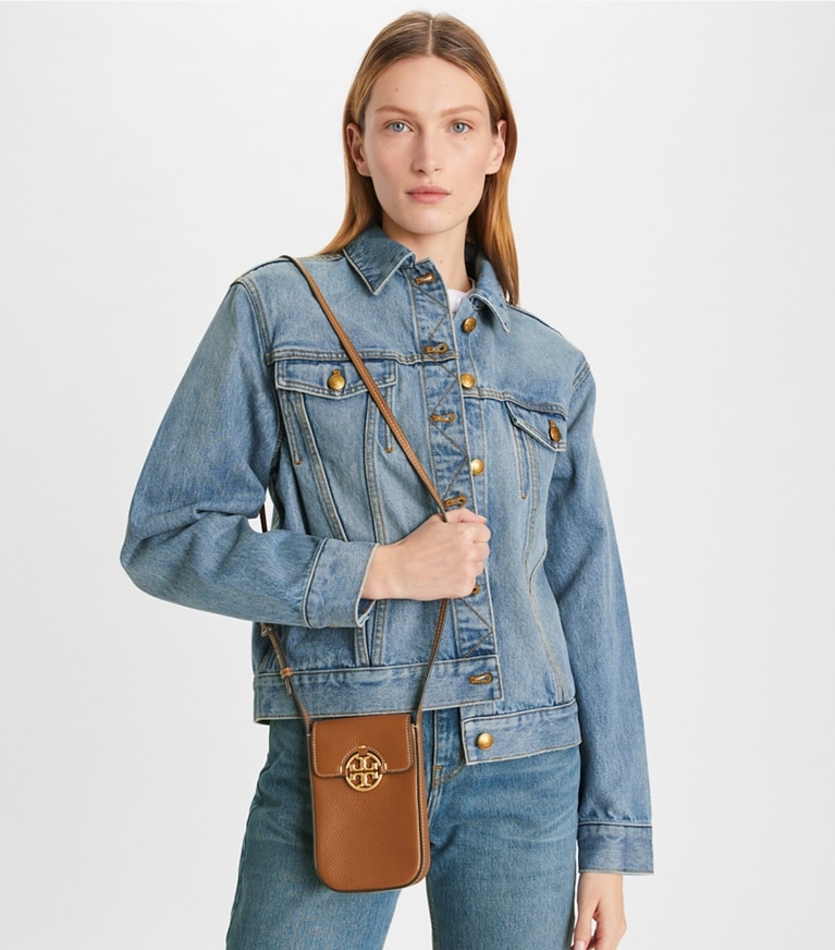 Tory Burch designer mini sacs Sac à bandoulière pour téléphone Miller in Light Umber angle