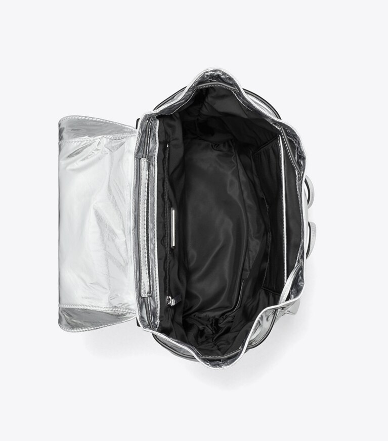 Tory Burch designer sacs à dos Sac à dos Virginia à rabat métallique dans Silver vue du dessus