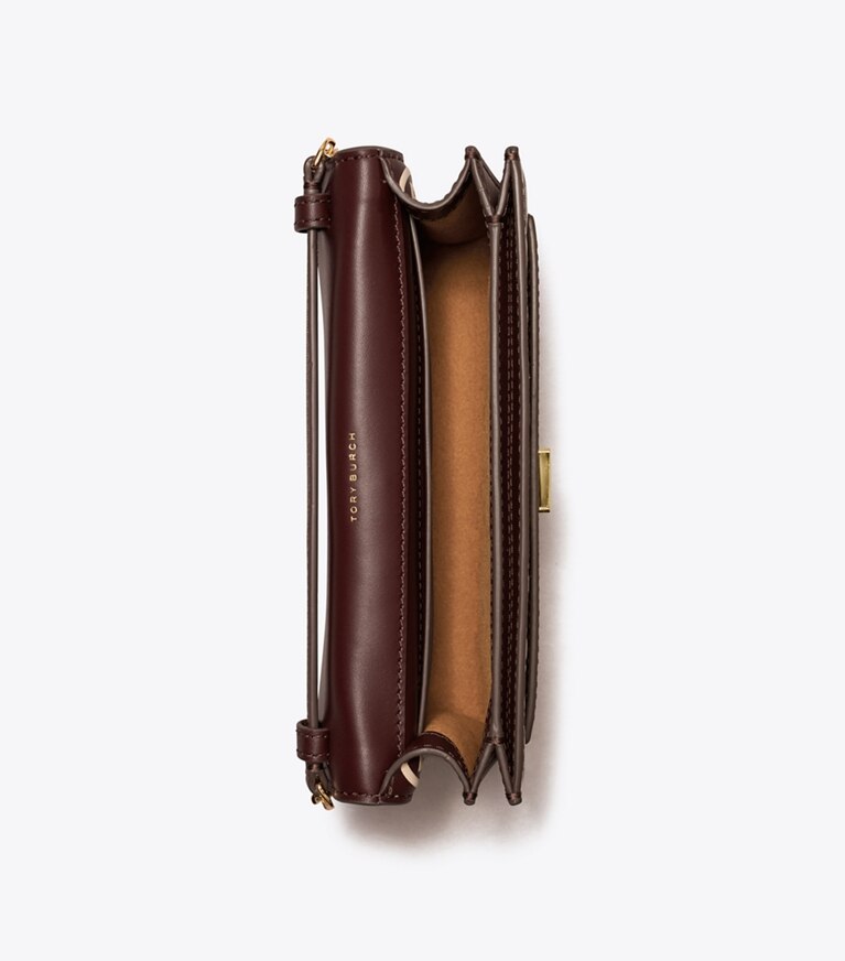 Tory Burch designer sacs à bandoulière Sac bandoulière T Monogram gaufré contrasté dans Deep Maroon / New Cream vue du dessus