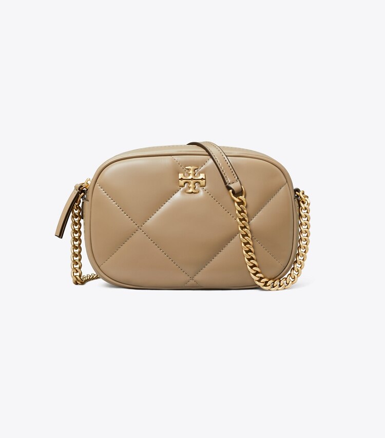 Tory Burch designer sacs à bandoulière Sac caméra Kira matelassé en losanges dans Taupe Oak de face