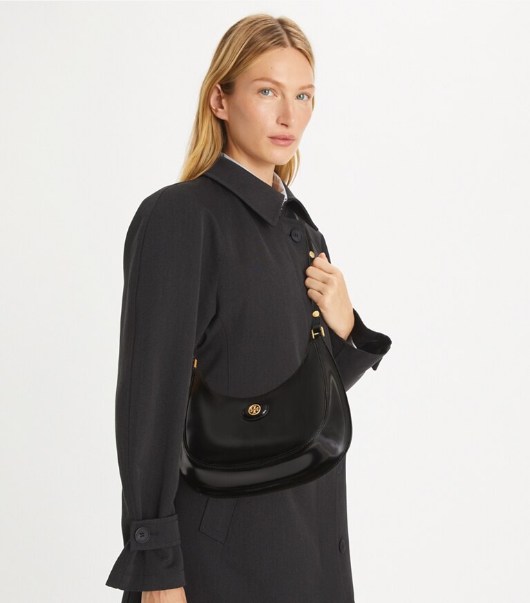 Tory Burch designer sacs porté épaule Sac croissant convertible Robinson en cuir spazzolato in Black angle